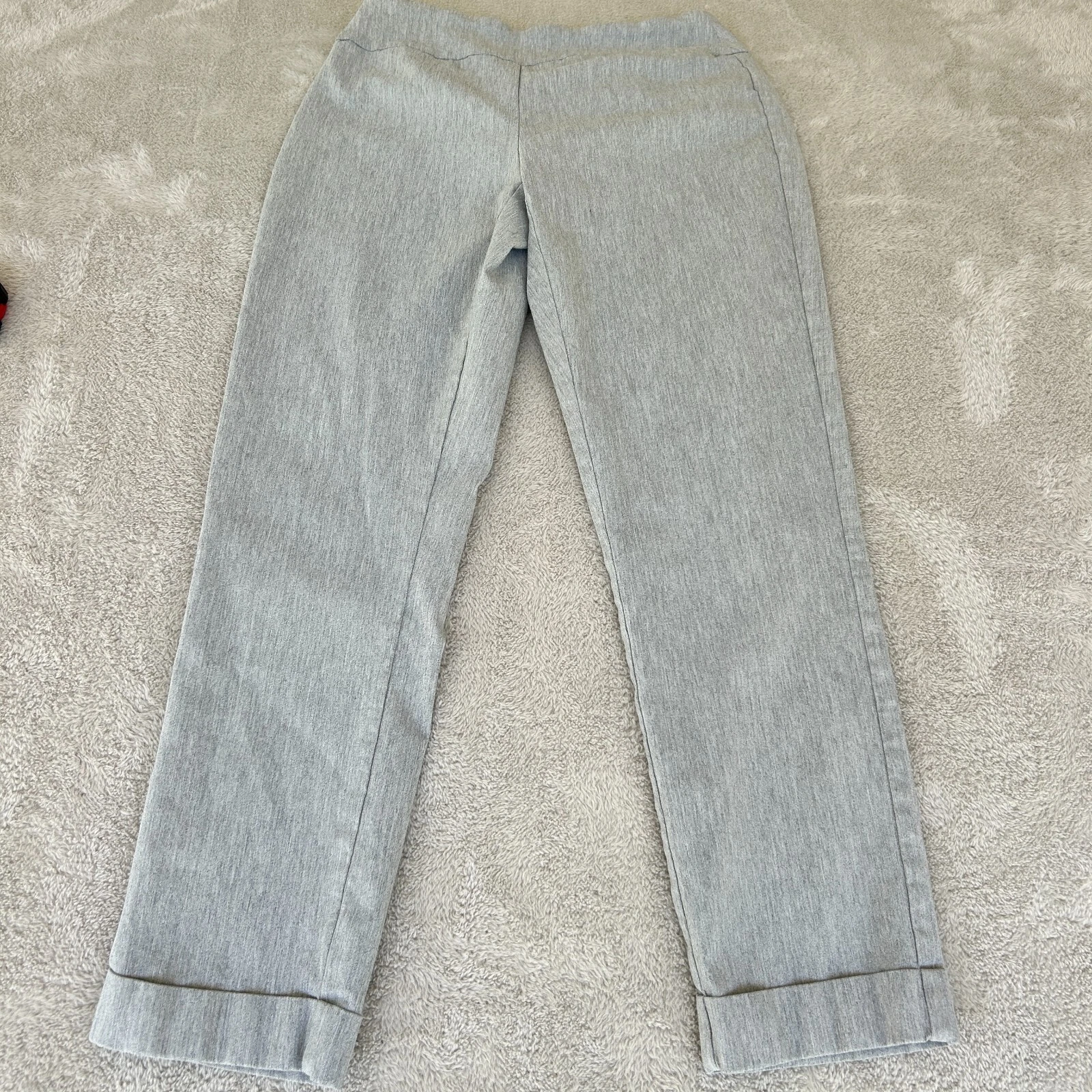 Tribal Gray Pull On Stretch Capri Pants Womens Size 4 Cuffed Cropped