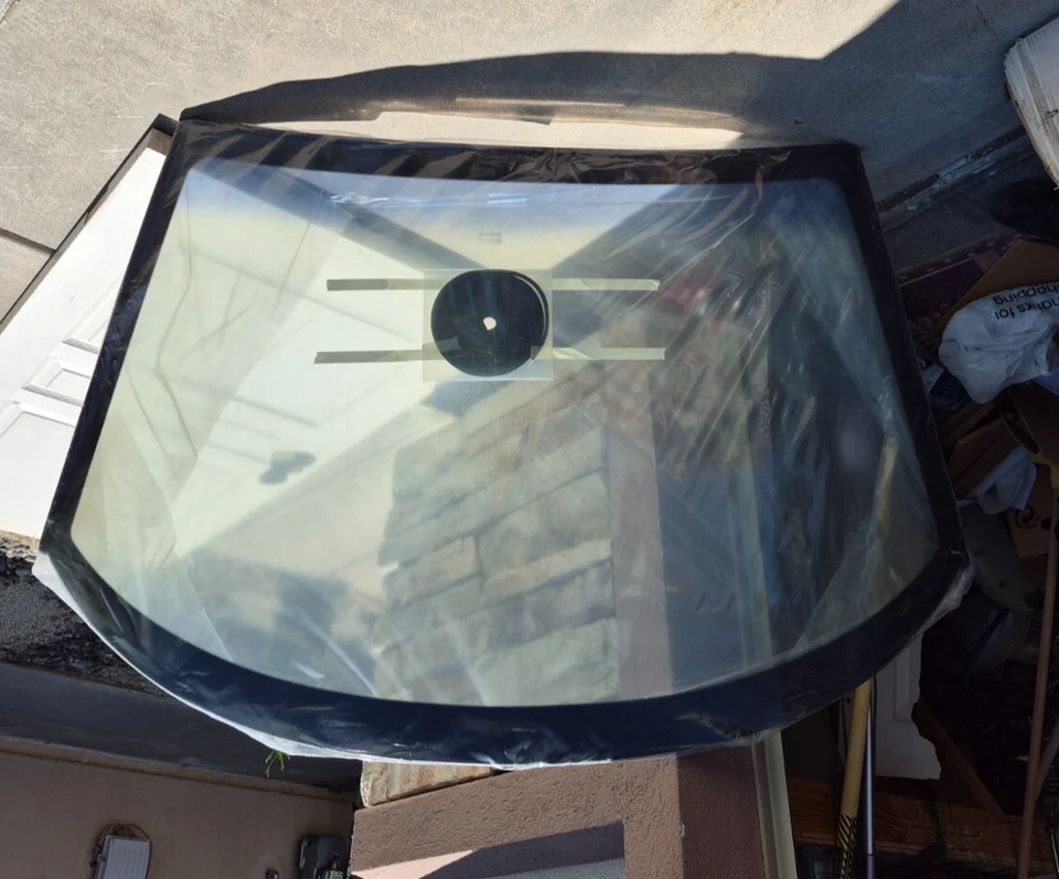 Subaru 1991 SVX OEM лобовое стекло - РЕДКОЕ - Изображение 2 из 3