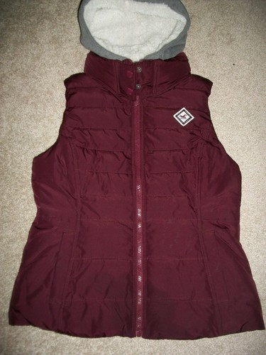 GUC WOMEN SIZE M HOLLISTER SHERPA LINED 