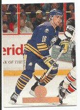 PAT LAFONTAINE 1994-95 LEAF CARD NM-MT+ CONDITION