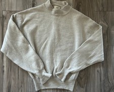 Aritzia Wilfred Dourdan Wool Sweater in Heather Birch Gray Size XS Relaxed Fit