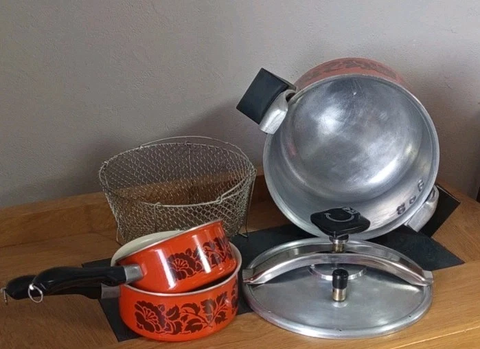 👍Cocotte Minute Seb 8 L orange + 2 casseroles Vintage 02/1978 Aluminium Gaz - Photo 2/4