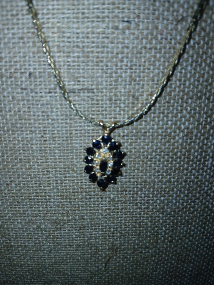 14 K 金和大理石切割蓝色蓝宝石项链吊坠真正华丽 — 第 4/4 张图片