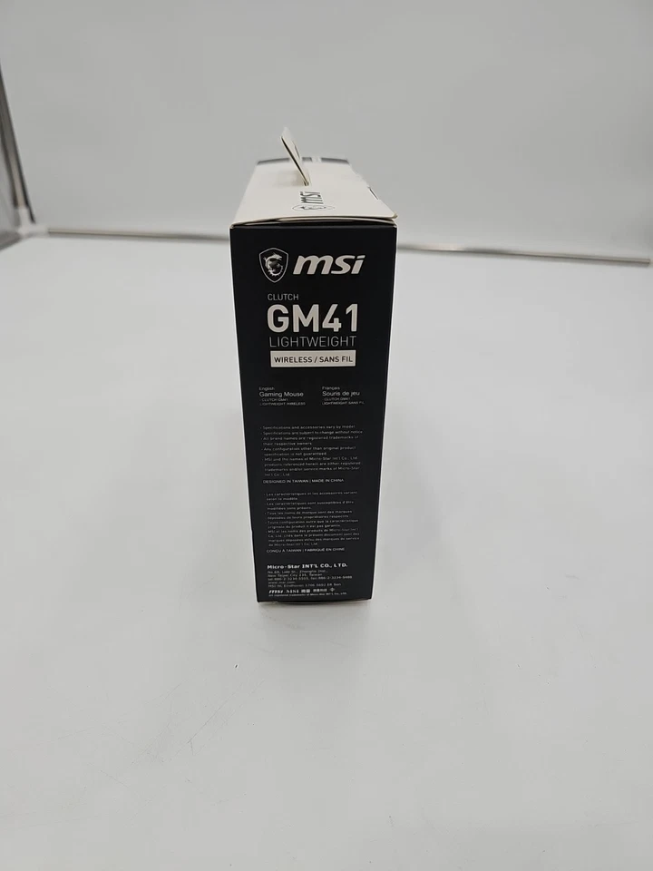 MSI Clutch GM41 Lightweight Wireless Gaming Mouse - Black - Image 4 of 4
