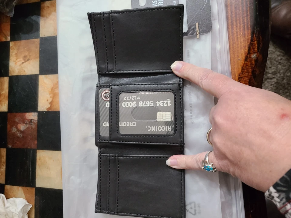 NHL Rico Industries Laser Engraved Tri-fold Wallet Edmonton Oilers, Vegan, NEW - Image 3 of 4