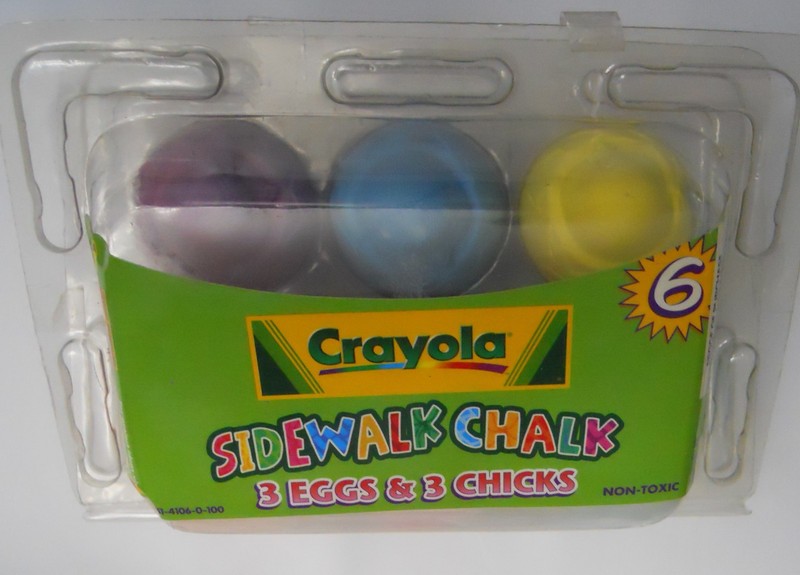 Hallmark CRAYOLA Figural Easter Sidewalk Chalk 6ct Eggs & Chicks Spring Hunt