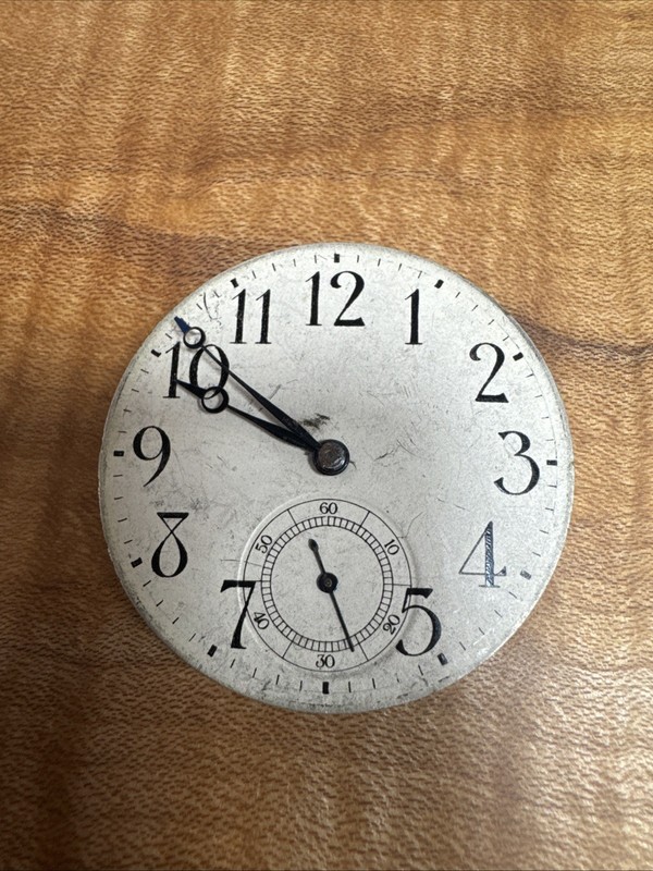 E. Huguenin 17 jewels 3 adj. watch movement for parts/restore 37mm