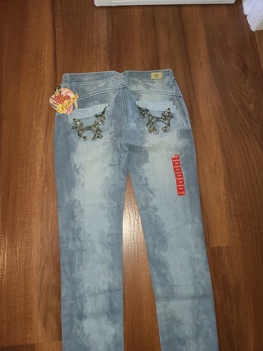 Apple bottom jeans new with tags size 7 