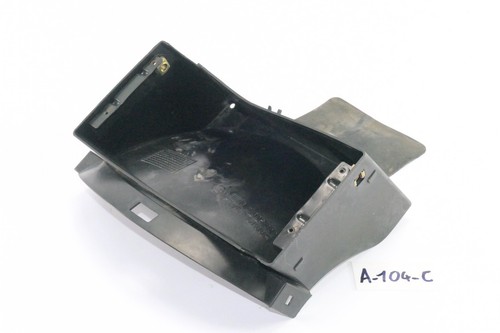 BMW R 1100 RS 259 Bj 1992 - Kotflügel hinten innen Kabelwanne A104C