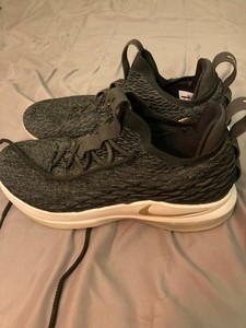 lebron 15 mens size 13