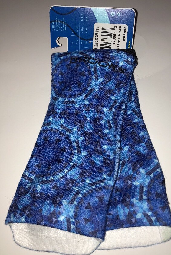 New Brooks Pacesetters Socks Medium Women's Men's Run Kaleidoscope