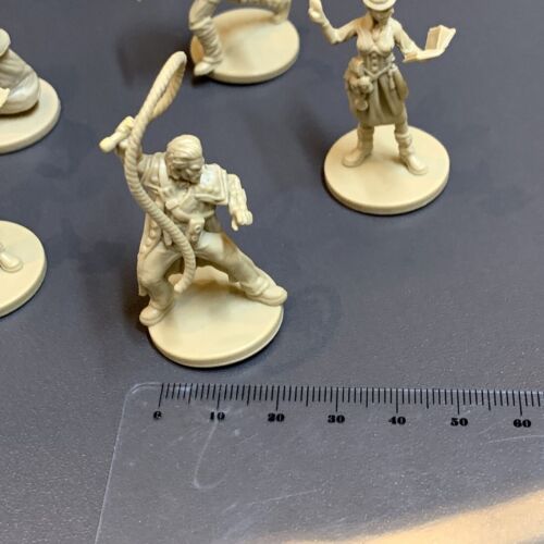 8 STCK. Arkanist Exorzist Charakter Minis Folklore: Das Leiden Brettspiel Spielzeug - Bild 3 von 9