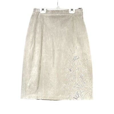 Terry Lewis Classic Luxuries Women s Floral Embroidered Leather Skirt Grey Sz 8P