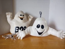 ( 2) Blow Bold Vintage Halloween Ghost Boo Light Plastic decorations.