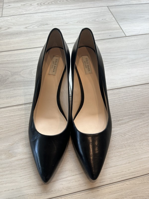 Cole Haan Grand OS Kitten Heel Pump (Women's) - Black Size 6B