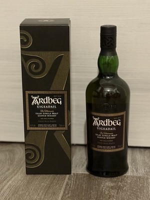 Ardbeg Uigeadail 54,2% Vol. Islay Single Malt Scotch Whisky 0,7 l