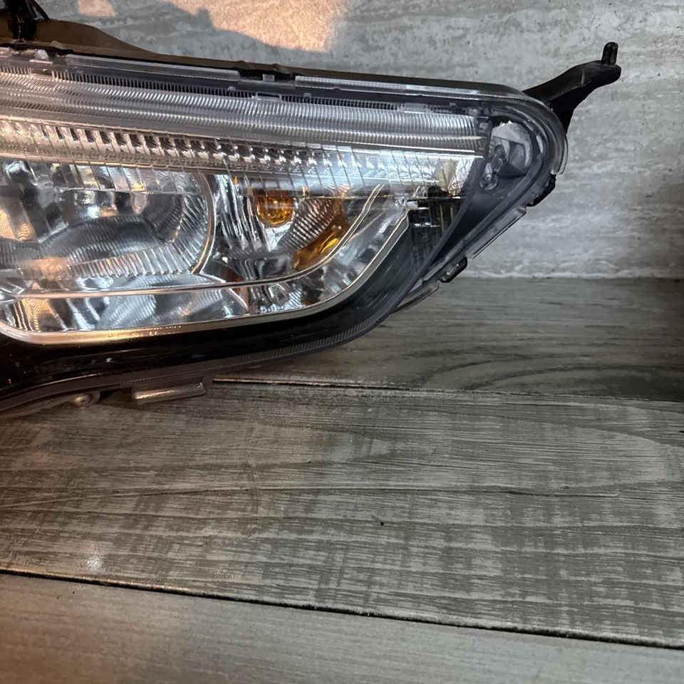 🇺🇸 2011-2019 Mitsubishi Outlander Sport Halogen Headlight Right Passenger Side - Image 2 of 4