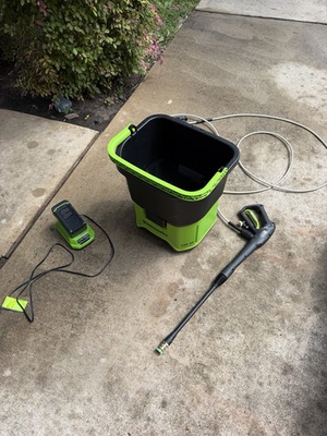 #ad Greenworks GDC40 40V Cordless Portable Pressure Washer w Bucket Tank 4Ah Batte $349.00