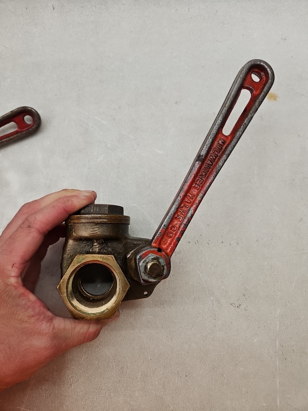 Milwaukee Gate valve 901-u  1 1/4 Bronze Cwp