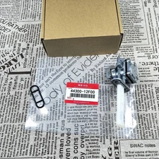 OEM Fuel Valve Petcock Shut Off For Suzuki GZ250 GZ250 1999-2010 2000 2001 2002