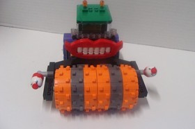 LEGO DC : Batman: the Joker Steam Roller (76013) no Minifigures