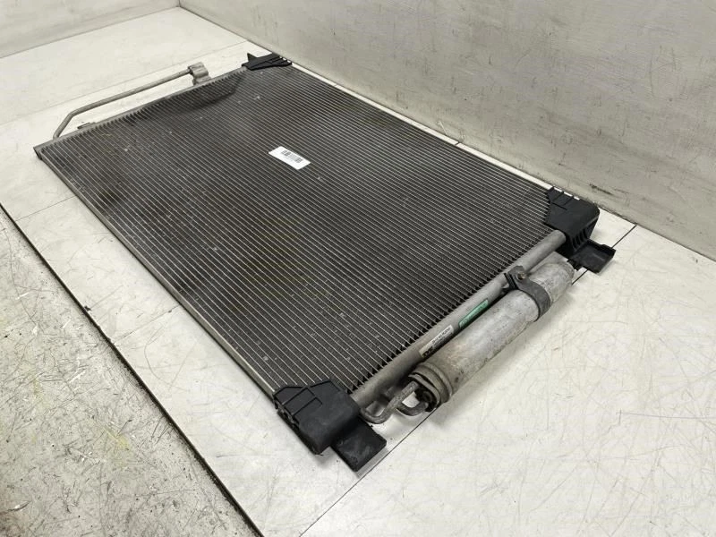 2009 NISSAN MURANO SL A/C CONDENSER Fits 11-17 QUEST OEM+ - Imagem 2 de 4