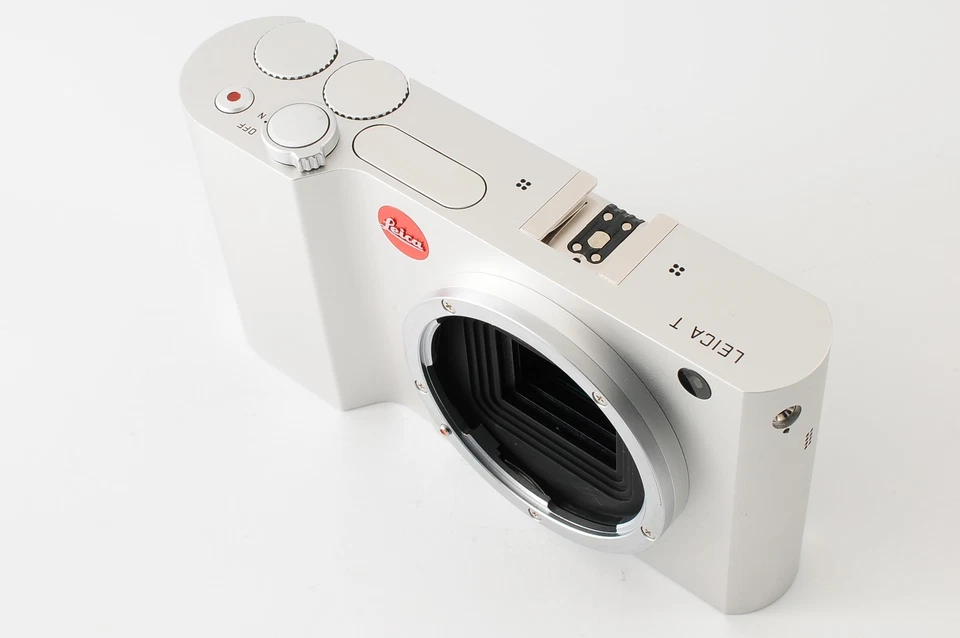 [Near MINT+++] Leica T Typ701 Silver Mirrorless Digital Camera 18181 From JAPAN - image 2 of 4