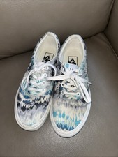 VANS Off The Wall Logo Blue Tie Dye Canvas Lace Up Low Top Shoes Women's Size 6