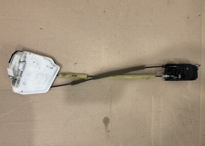 トマ　1/3 Mazda 3 2014 2015 2016 2017 Door Lock Actuator Rear Right