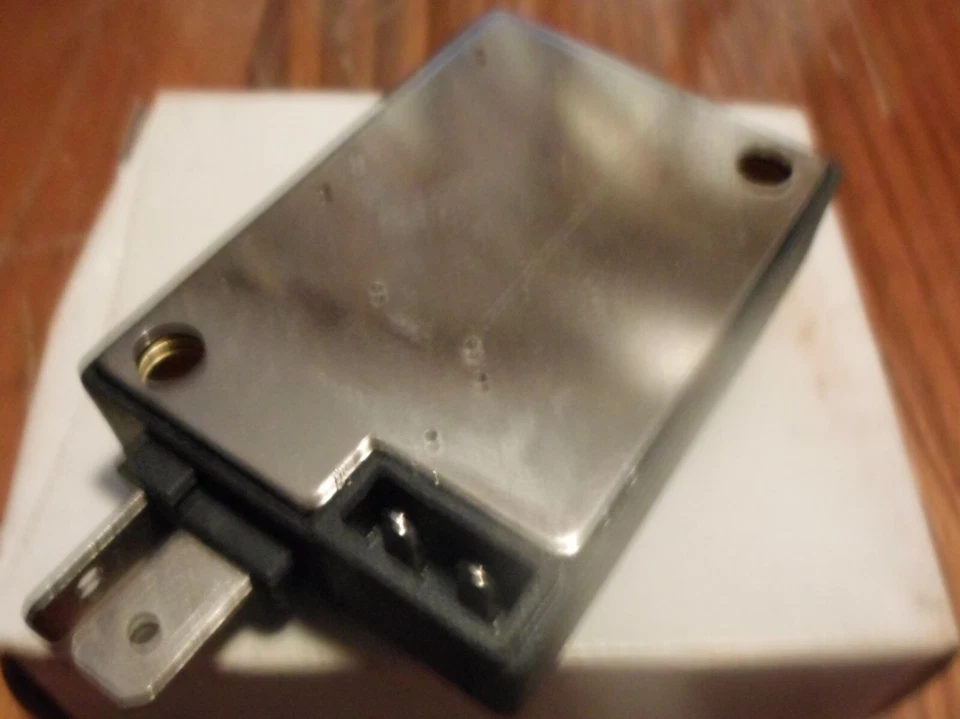 Nuevo módulo de control de encendido NOS NORS DAJ212 EM601 Lucas para Mazda B2000 626 RX7 Foto 3 de 4