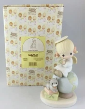 Precious Moments E-2804/R Peace On Earth Figurine 1999 NEW