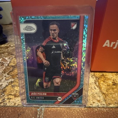 Topps Chrome MLS 2025 João Peglow D.C. United #70 Blue Refractor 144/199
