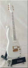 PRINCE Miniature Guitar White Cloud w/ Guitar Pick