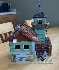 LEGO Ideas: Old Fishing Store (21310)
