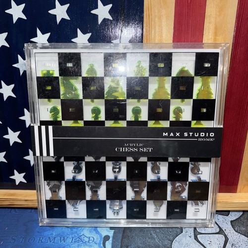 Max Studio Acrylic Chess Set Green / Light Blue - Picture 1 of 3