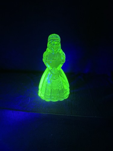 Uranium Glass Jennifer Doll Boyd In Sunshine, Vaseline Glows Made July 2008