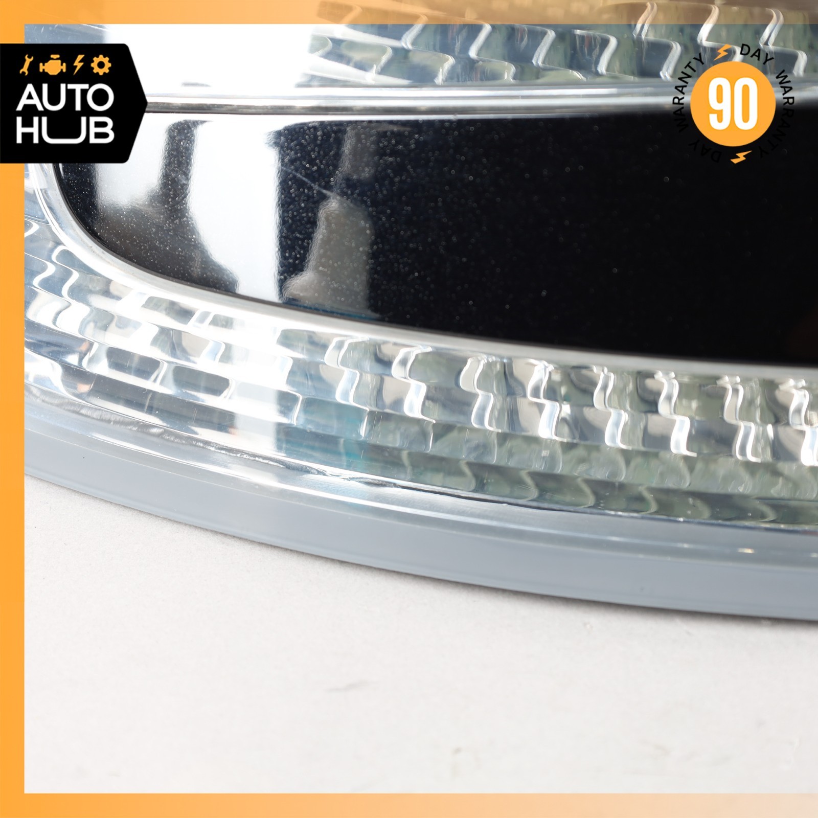 05-19 Aston Martin DB9 DBS Vantage Tail Light Lamp Left Side 8D3313405AK OEM 35k