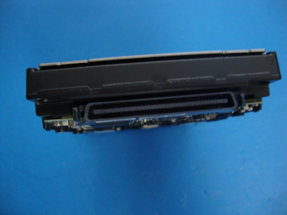 IBM eSERVER xSERIES SCSI 18.2GB Hard Drive 10K RPM 06P5758 IC35L018UCDY10 Tested - Image 3 of 3