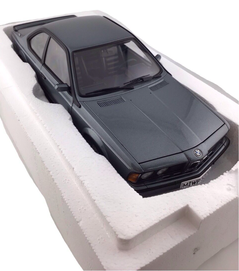 Autoart Millenium BMW M 635 CSi w/ Option Shadow Line Die Autoart Millenium BMW M 635 CSi w/ Option Shadow Line Die