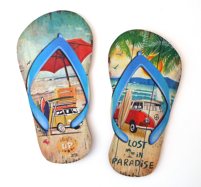 wooden flip flop wall decor