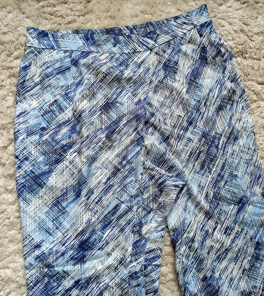 Country Road White Blue High Waisted Tapered Asymmetrical Corporate Pants 16 - image 3 of 4