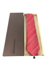 LOUIS VUITTON Red 100 Silk Made in Italy with Box