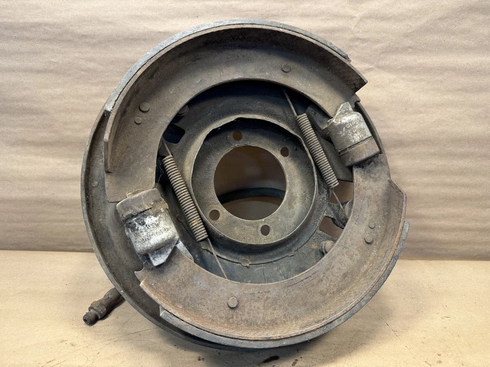 Conjunto de freno de tambor delantero Jaguar MkVII Mk7 LH fabricante de equipos originales Foto 4 de 4