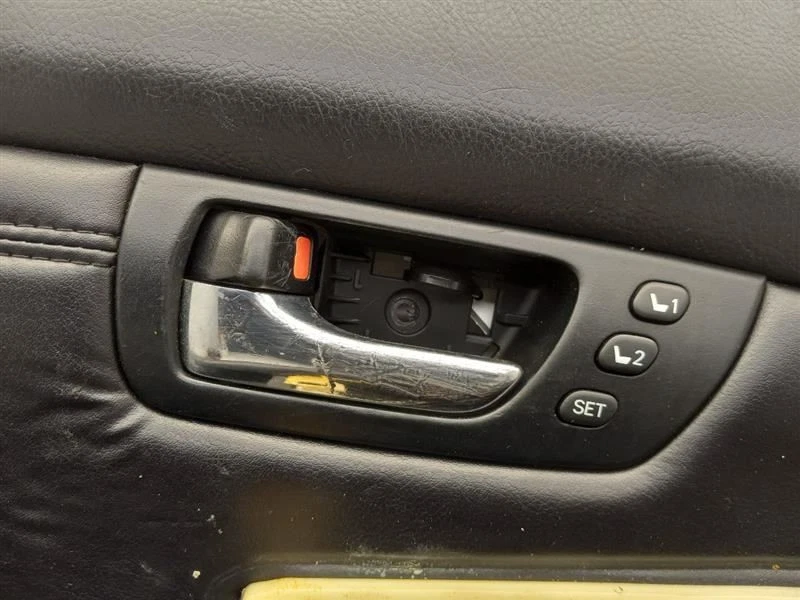 04 05 06 LEXUS RX330 DRIVER SIDE FRONT DOOR PANEL ASSEMBLY - Image 2 of 4