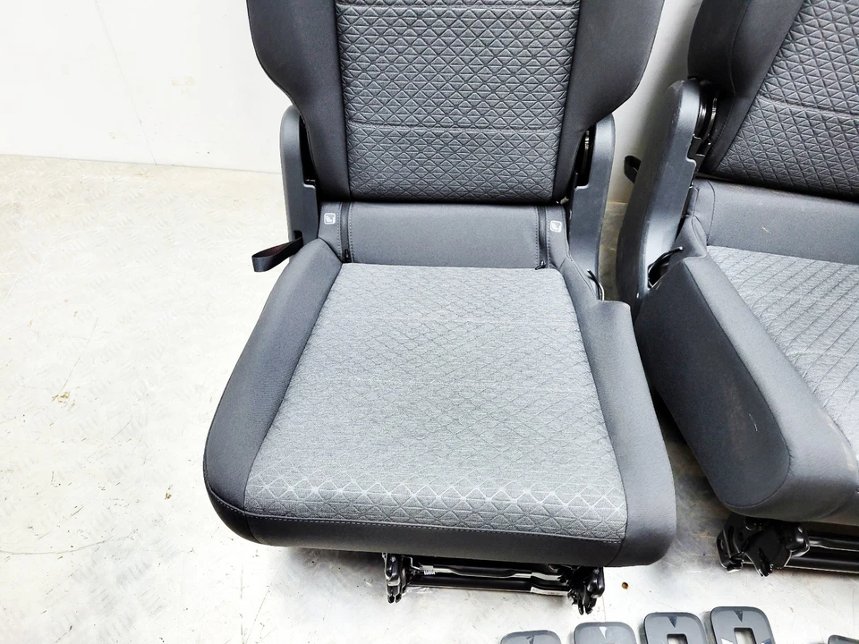 VOLKSWAGEN CADDY MK4 SB 3RD ROW SEAT SET WITH FITTINGS 2K7886713A 2K7888873 - Image 3 of 4