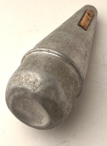 Vintage C G Conn Ltd Brilliante A-P-300 Straight Aluminum Trumpet / Cornet Mute