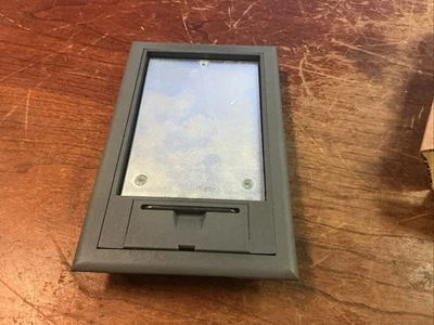 Thomas & Betts/Steel City 664-CST-GRY Gray Floor Box Cover (NOS)