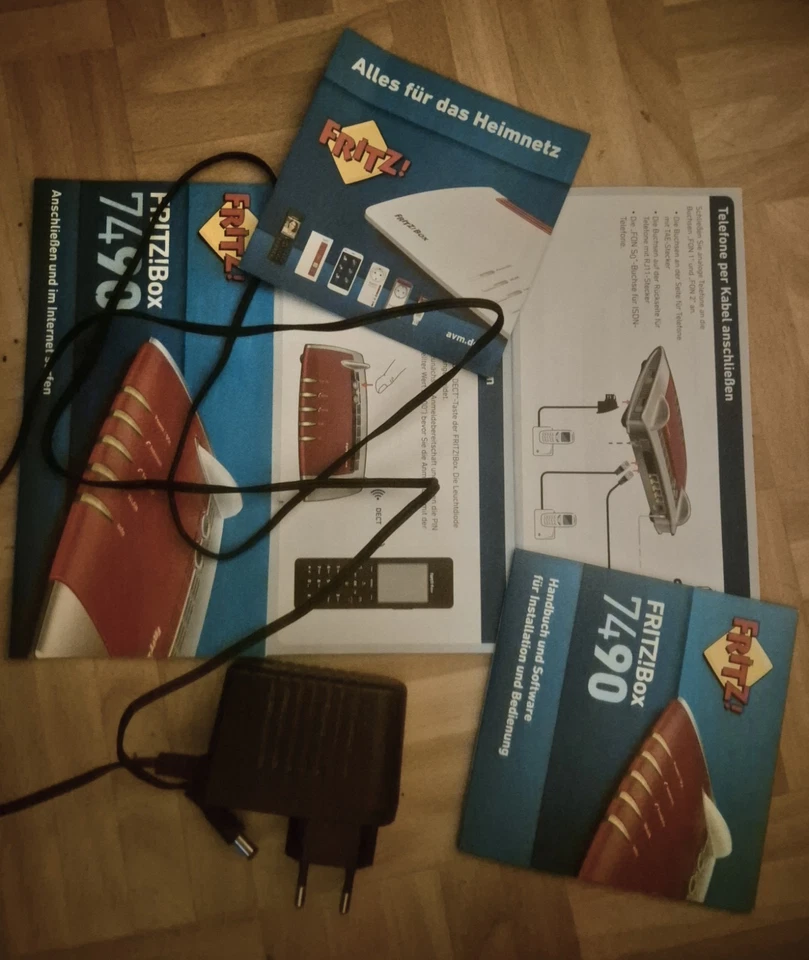 Die FRITZ!Box 7490 ist ein WLAN-Router mit integriertem VDSL-Vectoring-Modem - Bild 2 von 4