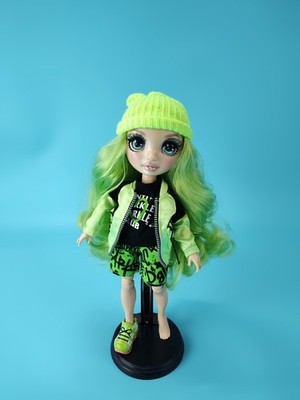 MGA Rainbow High Jade Hunter Green Tomboy 11'' Fashion Doll 