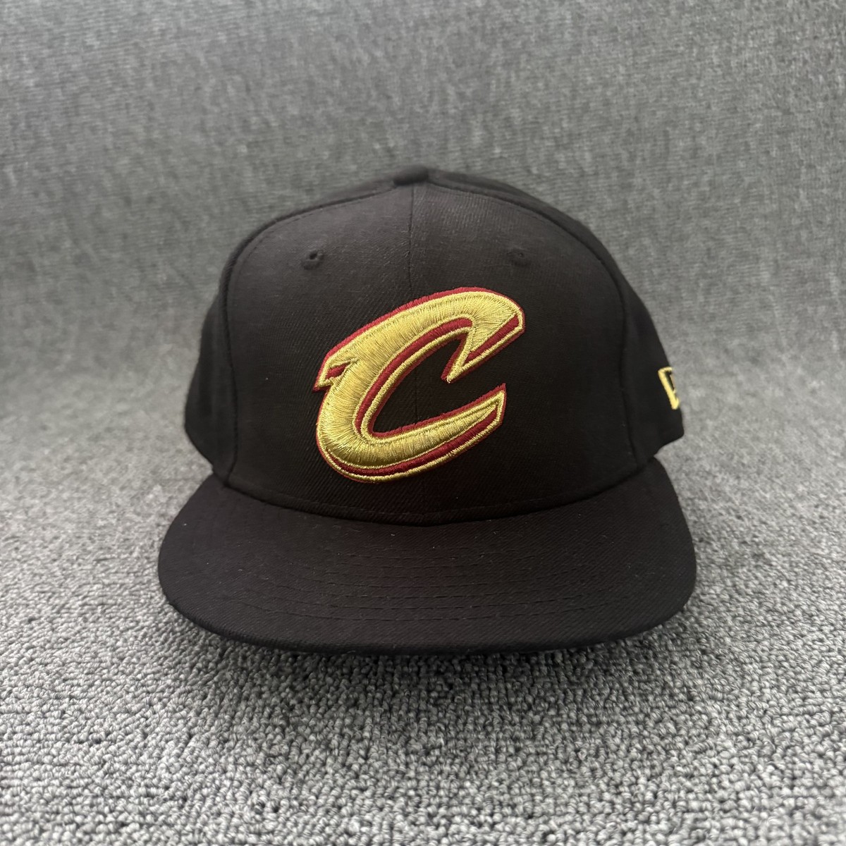 New Era Cleveland Cavaliers 9FIFTY Snapback Hat Black Gold NBA One Size Fits Mos